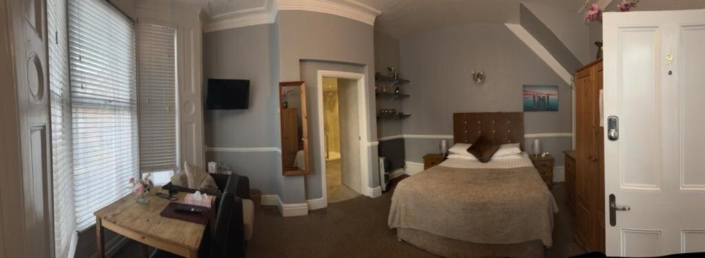 Diamonds Villa near York Hospital Camera foto